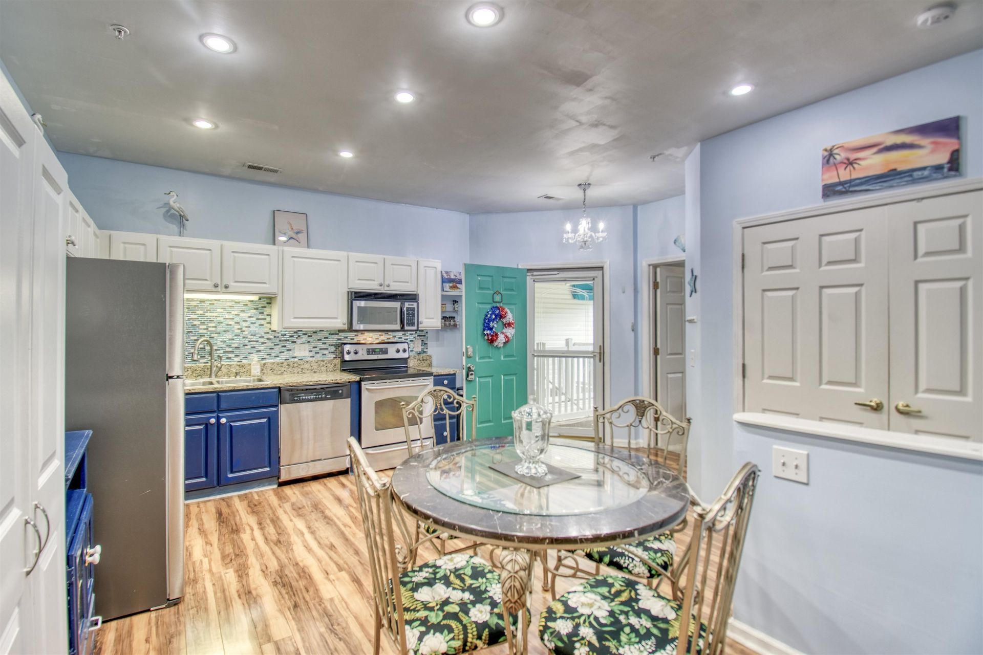 9768 Leyland Dr. Photo 7