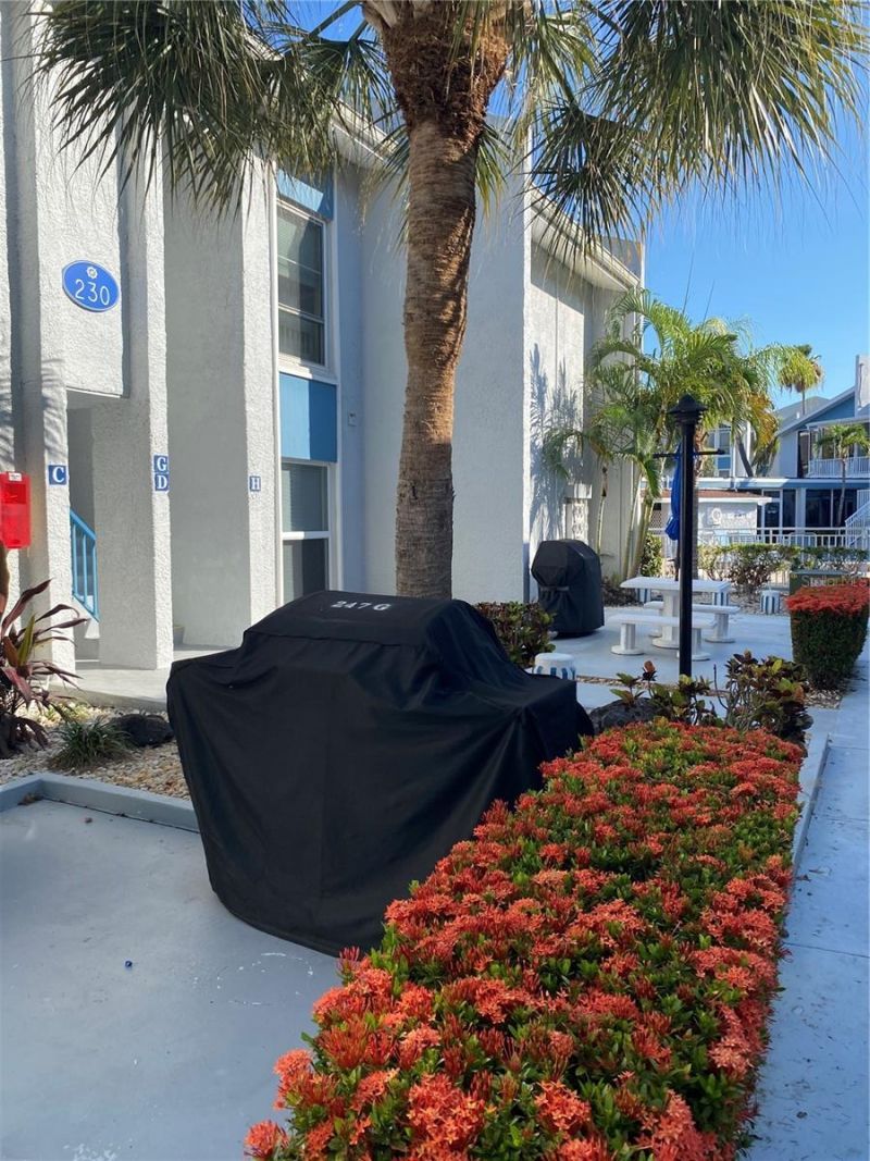 230 Medallion Boulevard, Unit D, Madeira Beach, FL 33708 Photo