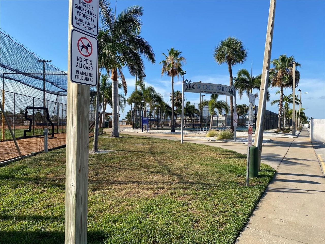 230 Medallion Boulevard, Unit D, Madeira Beach, FL 33708 Photo