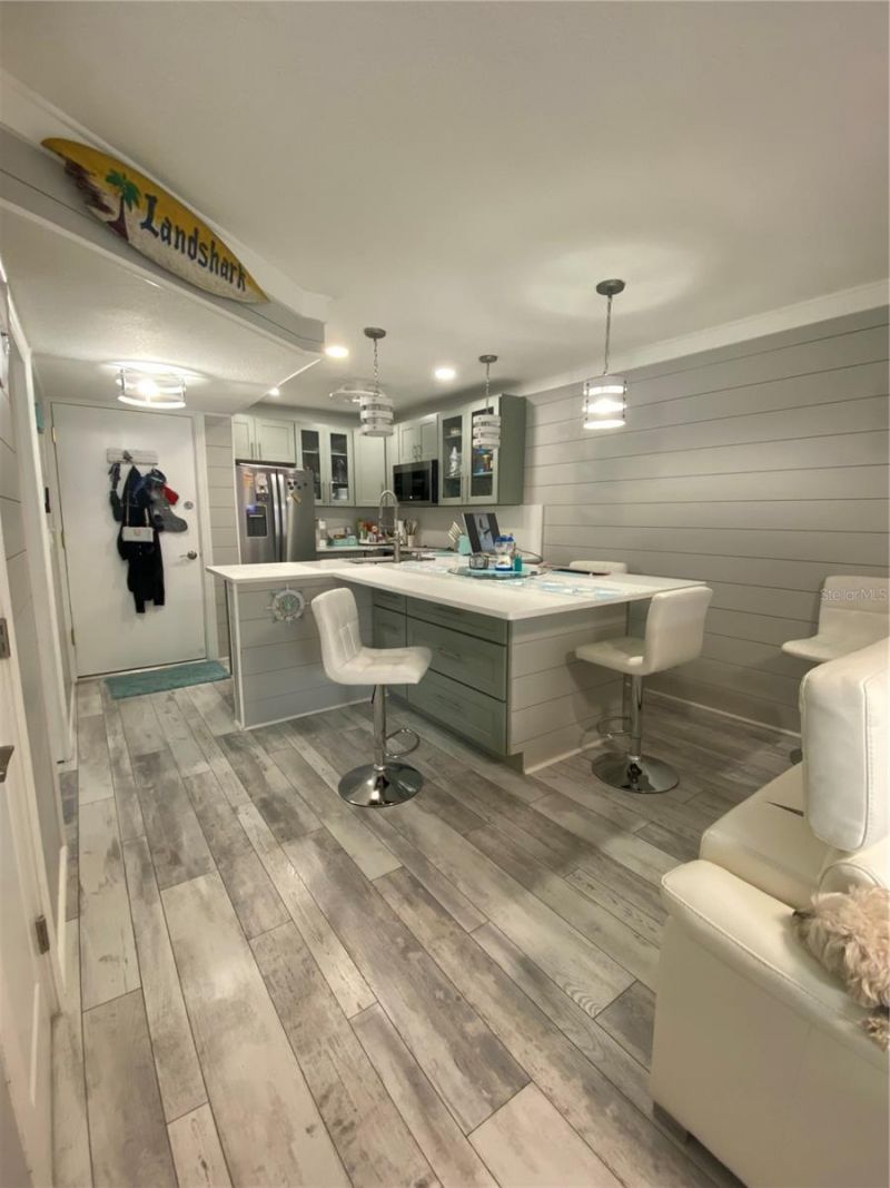 230 Medallion Boulevard, Unit D, Madeira Beach, FL 33708 Photo
