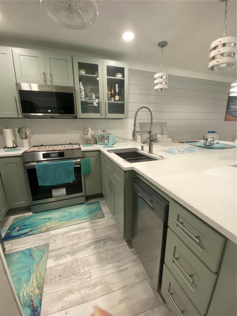 230 Medallion Boulevard, Unit D, Madeira Beach, FL 33708 Photo