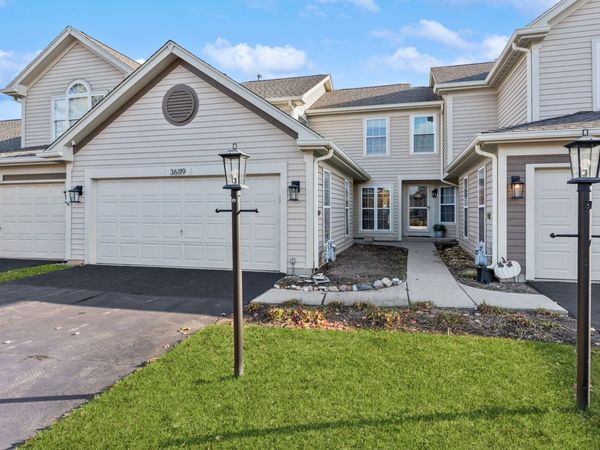 36119 N New Bridge Court , Gurnee, IL 60031