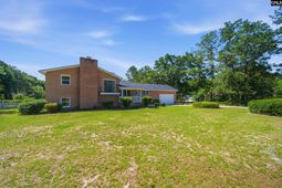 495 Majority Road photo 4