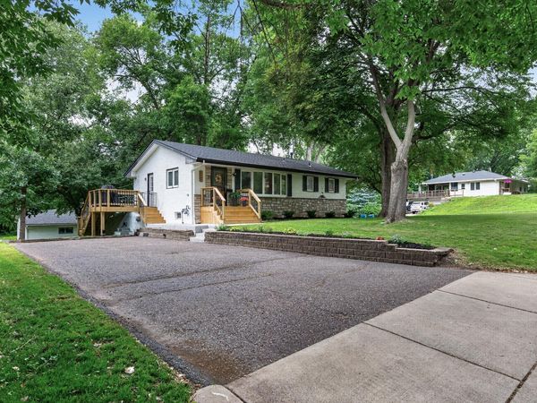 3249 Scott Avenue N, Golden Valley, MN 55422