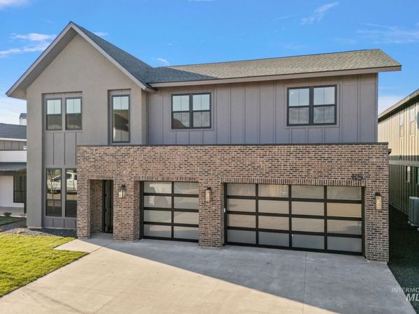 116 S Carbon Rivet Ave, Eagle, ID 83616