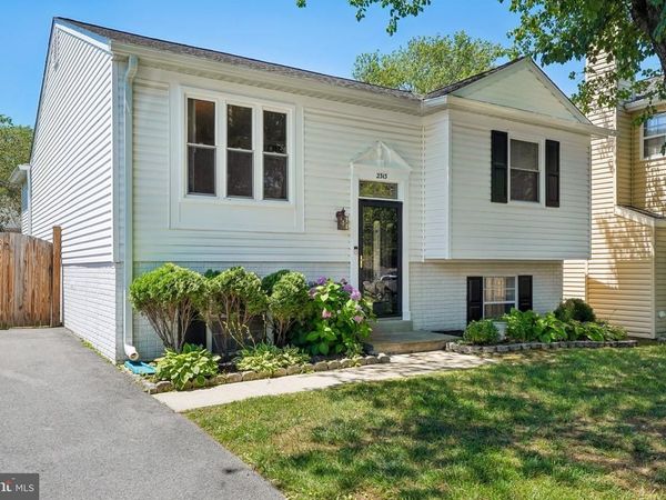 2313 WESTPORT LANE , CROFTON, MD 21114