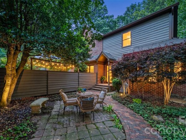 7407 Newmans Lane , Charlotte, NC 28270