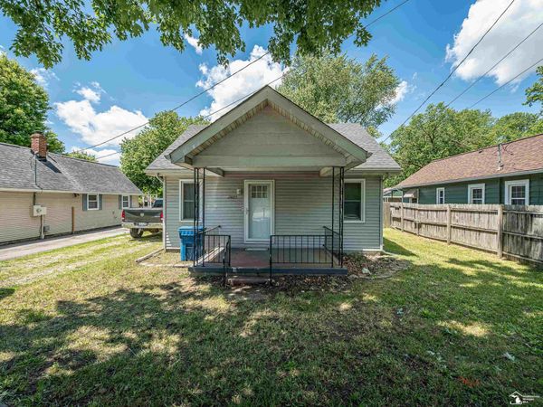 13023 S S. Dixie Highway, La Salle, MI 48145