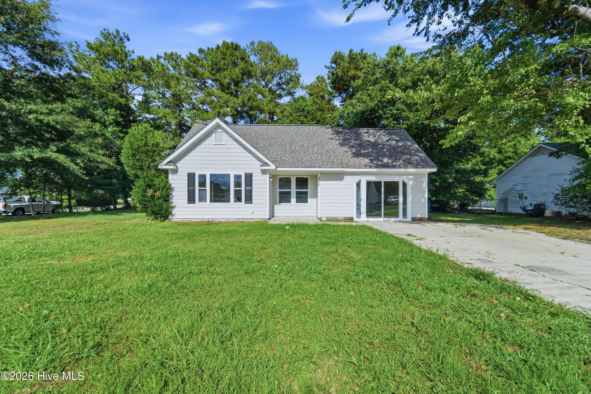 408 Cottonwood Lane, Havelock, NC 28532 Main Photo