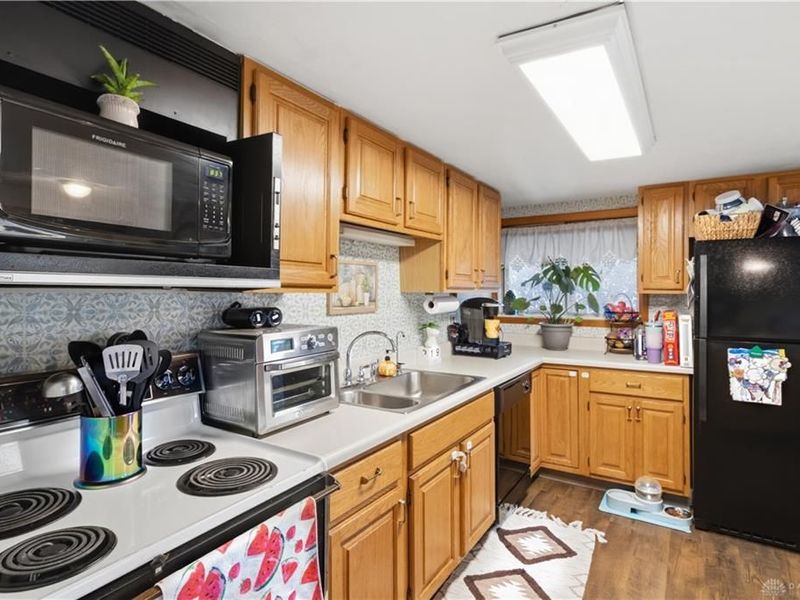 3795 Cordell Drive, Kettering, OH 45439 Photo 11