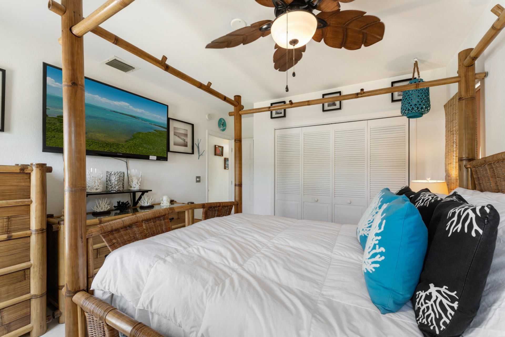 140 Iroquois Drive, Islamorada, FL 33036 Photo