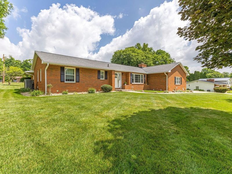 1030 Rhoda Lane NE, Lancaster, OH 43130 Photo 5