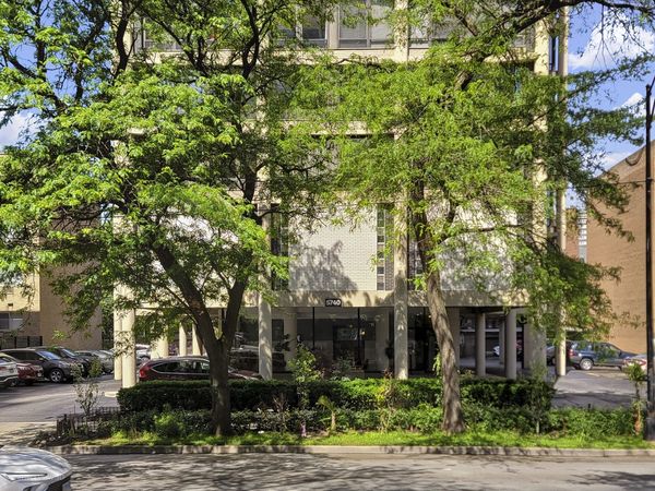 5740 N Sheridan Road , Unit 15E, Chicago, IL 60660