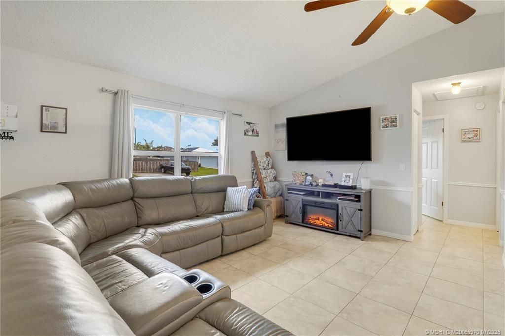 4453 SW Bradbury Street, Port Saint Lucie, FL 34953 Photo
