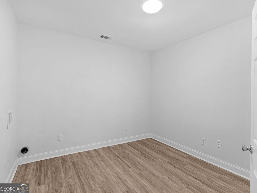 Property Image 76