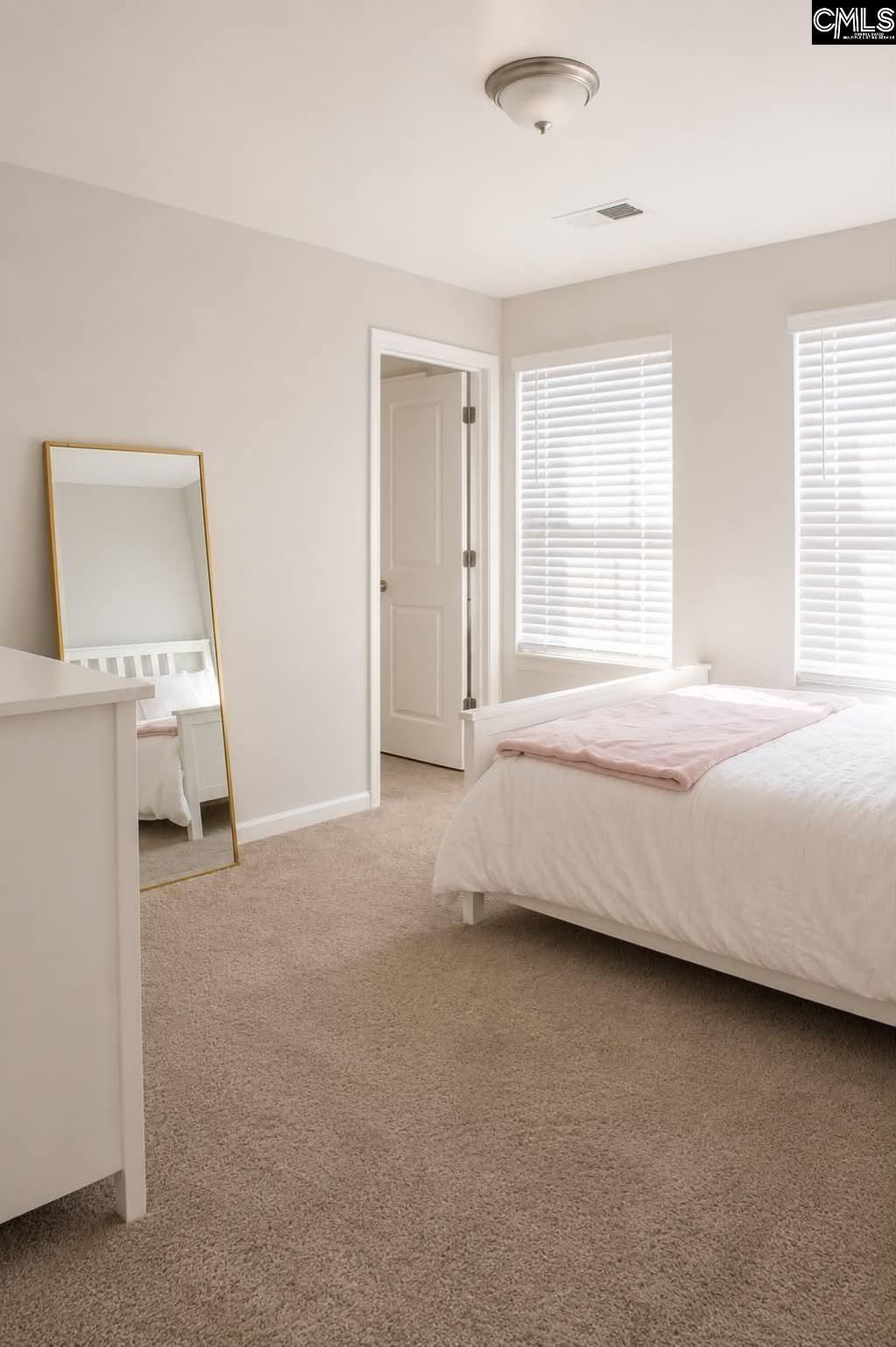 31 Yellow Dwarf Lane Photo 14
