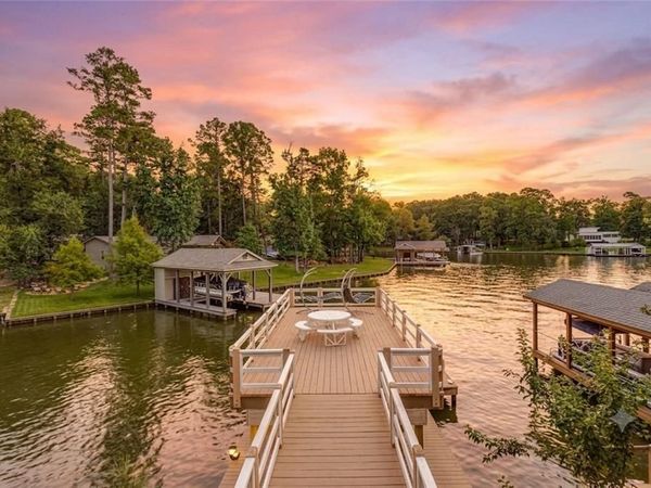 909 King Club Boulevard, Scroggins, TX 75480