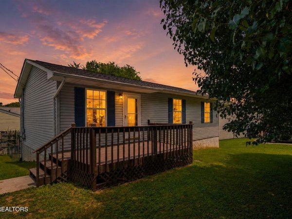 105 Jessica Lane, LaFollette, TN 37766