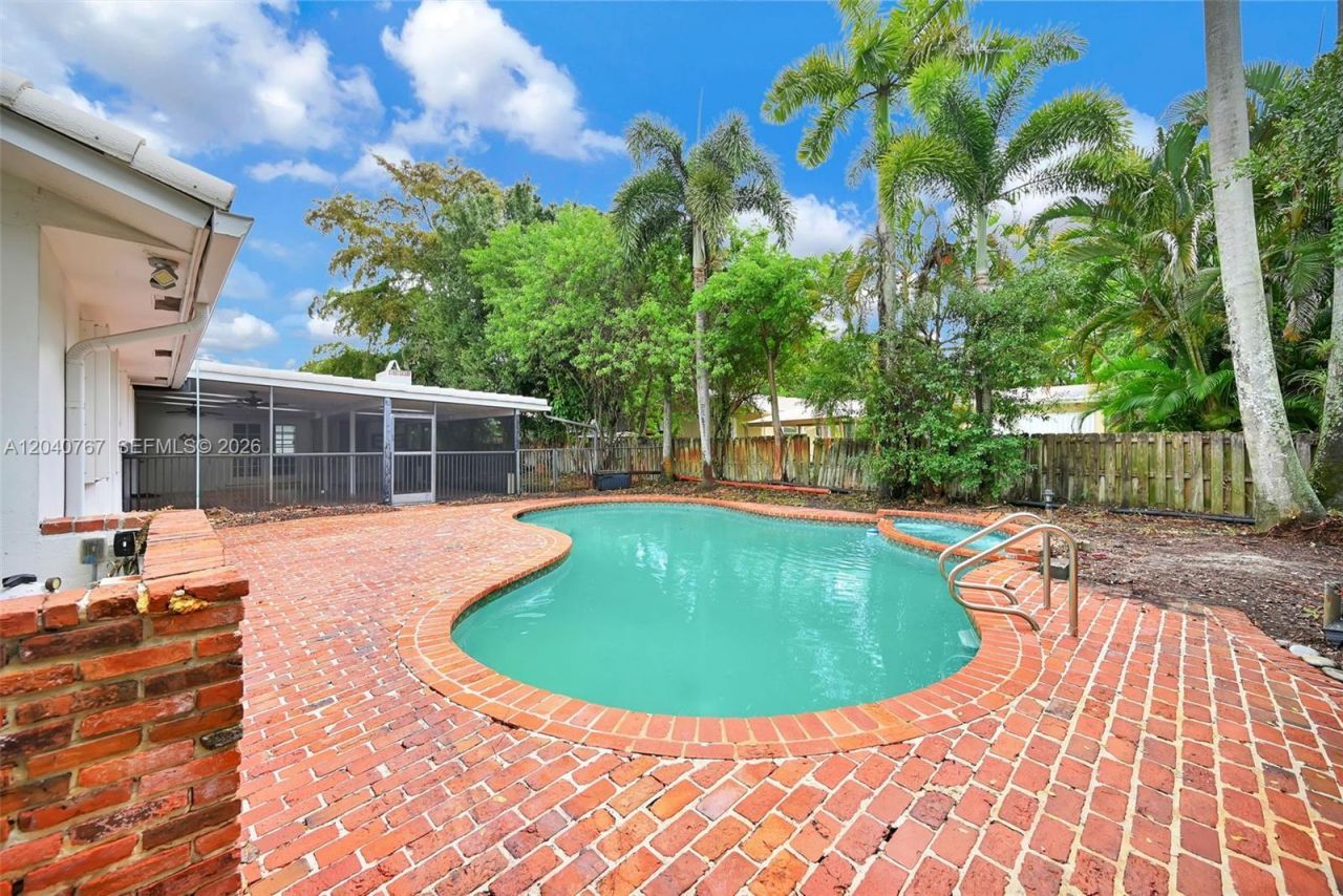 600 Petunia Dr, Plantation, FL 33317 Photo