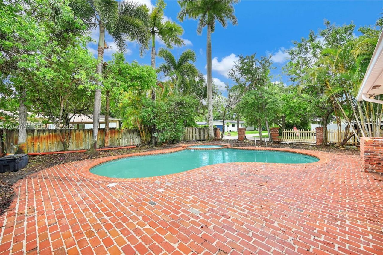 600 Petunia Dr, Plantation, FL 33317 Photo