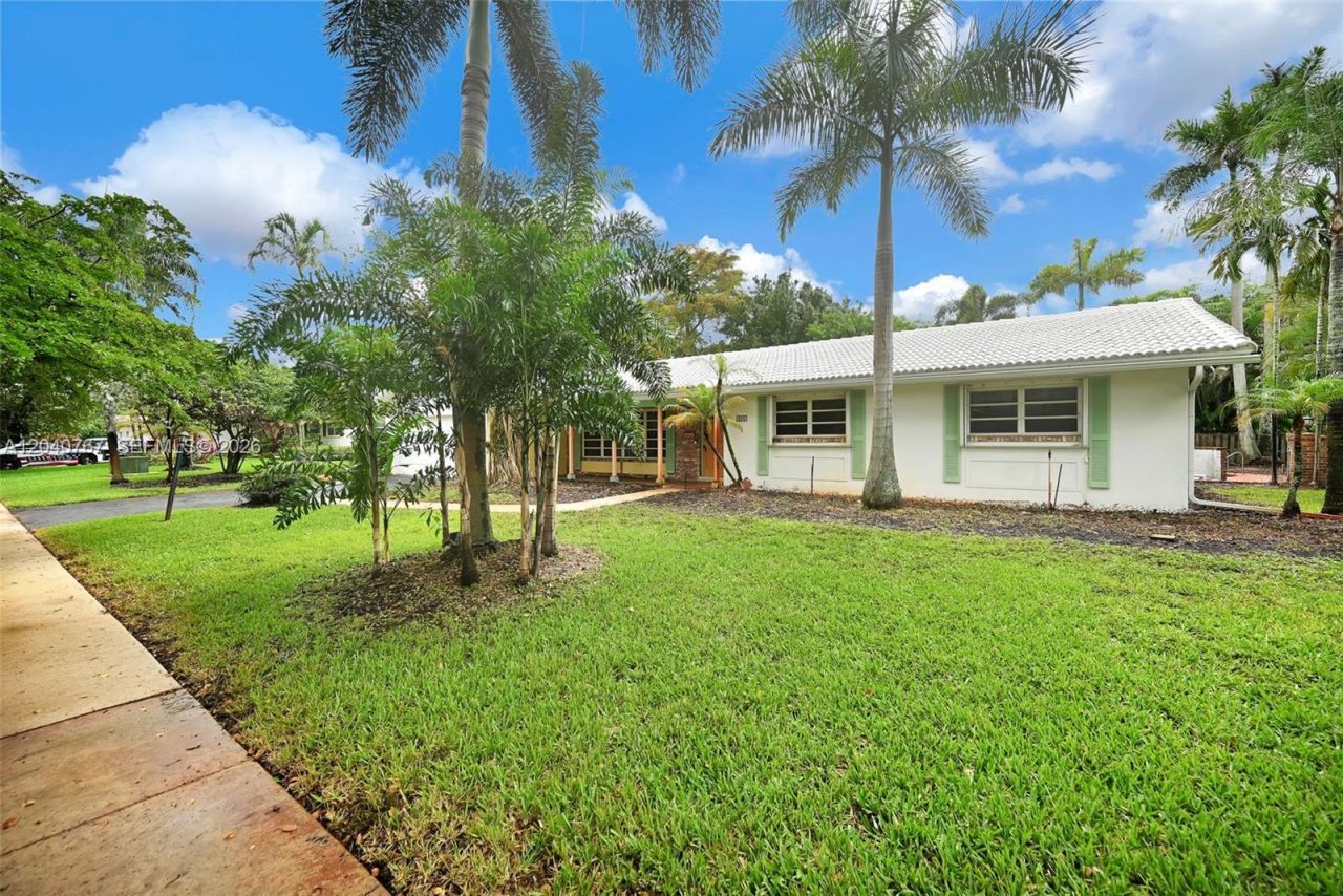 600 Petunia Dr, Plantation, FL 33317 Photo