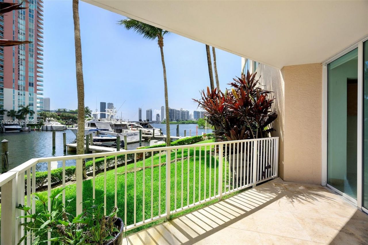 3330 NE 190th St, Unit 114, Aventura, FL 33180 Photo