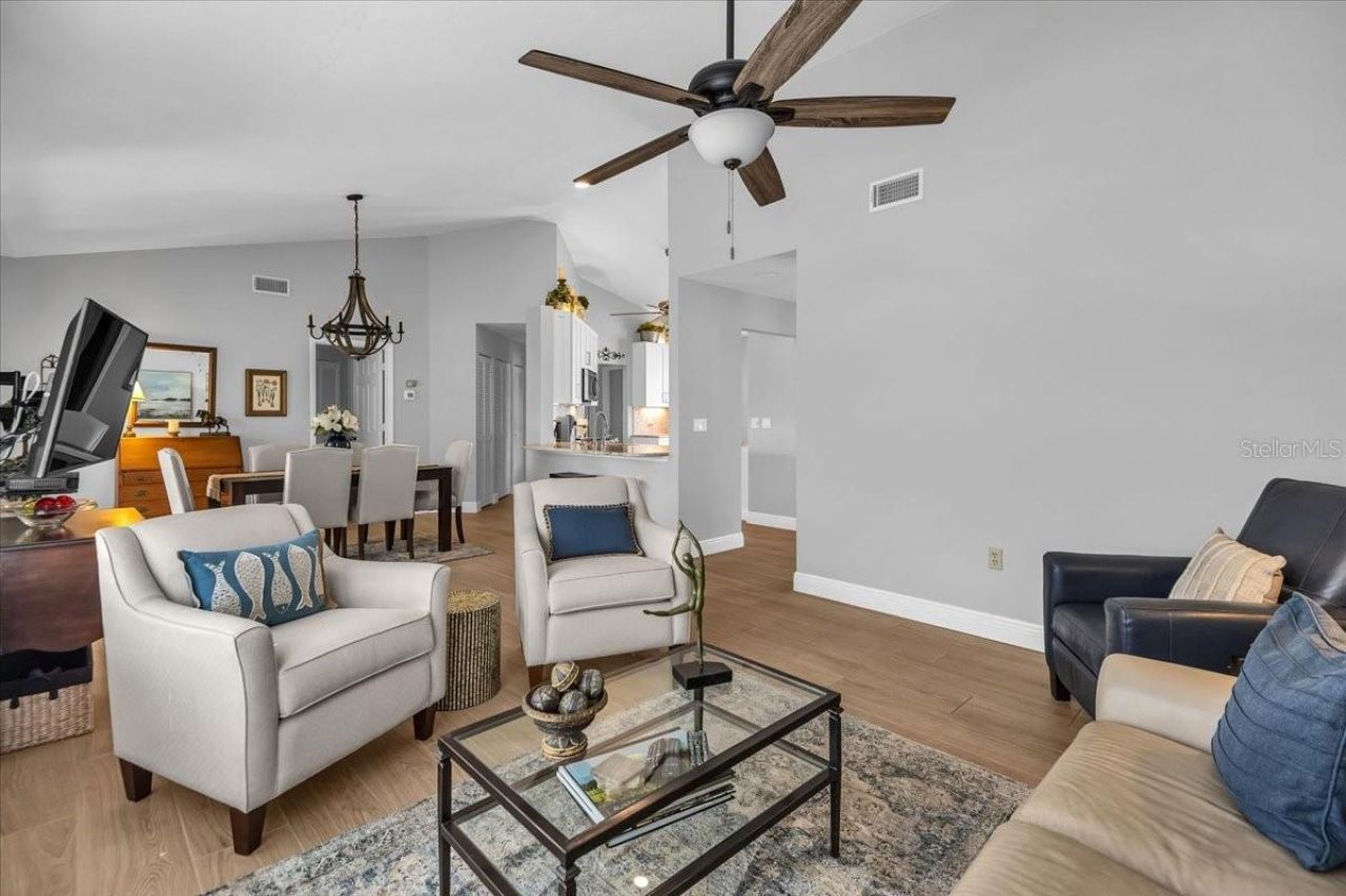 4220 Pinebrook Circle, Unit 11, Bradenton, FL 34209 Photo