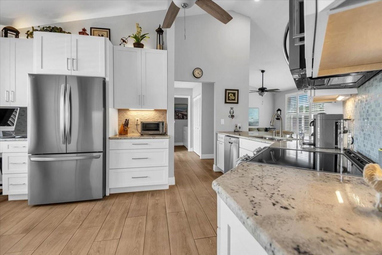 4220 Pinebrook Circle, Unit 11, Bradenton, FL 34209 Photo