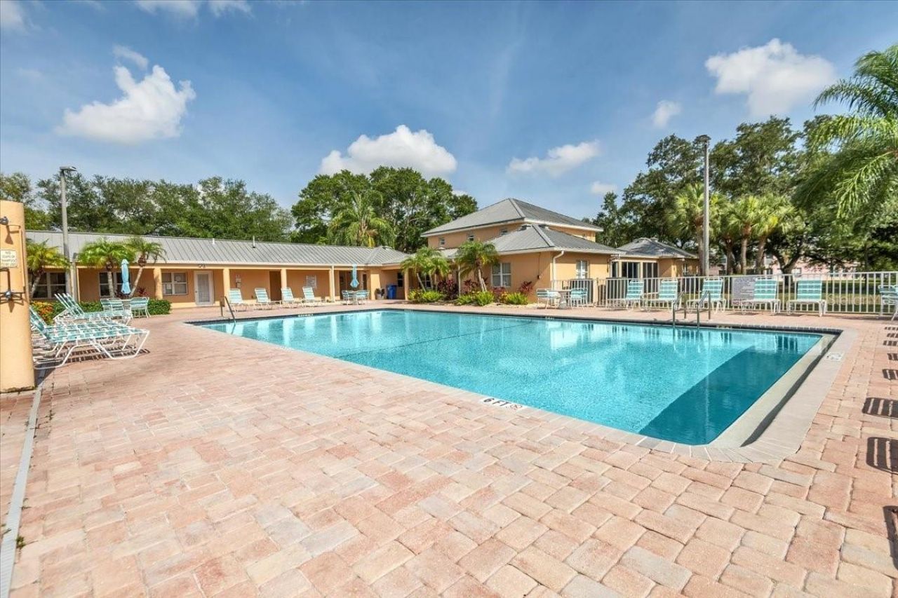 4220 Pinebrook Circle, Unit 11, Bradenton, FL 34209 Photo