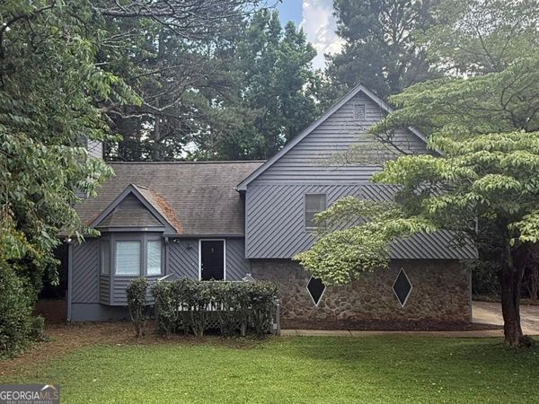 105 Arbour Run, Suwanee, GA 30024