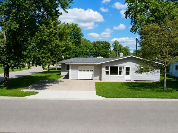 1418 Chippewa Drive , Ottawa, IL 61350