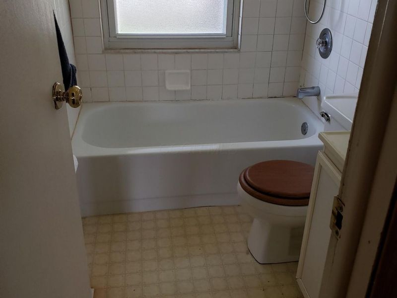 2796 Banner Lane, Columbus, OH 43224 Photo 7