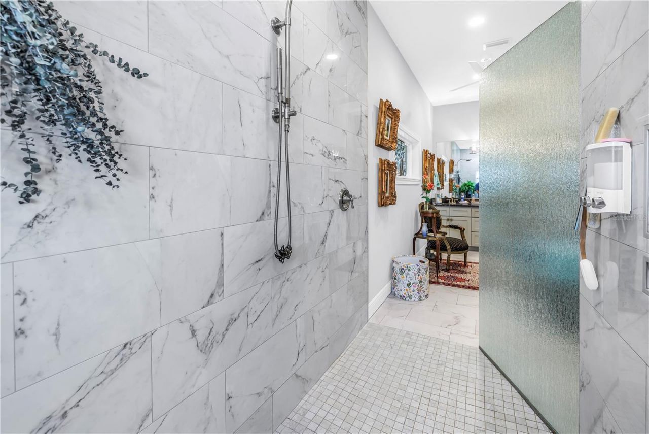 6113 45th Street W, Bradenton, FL 34210 Photo