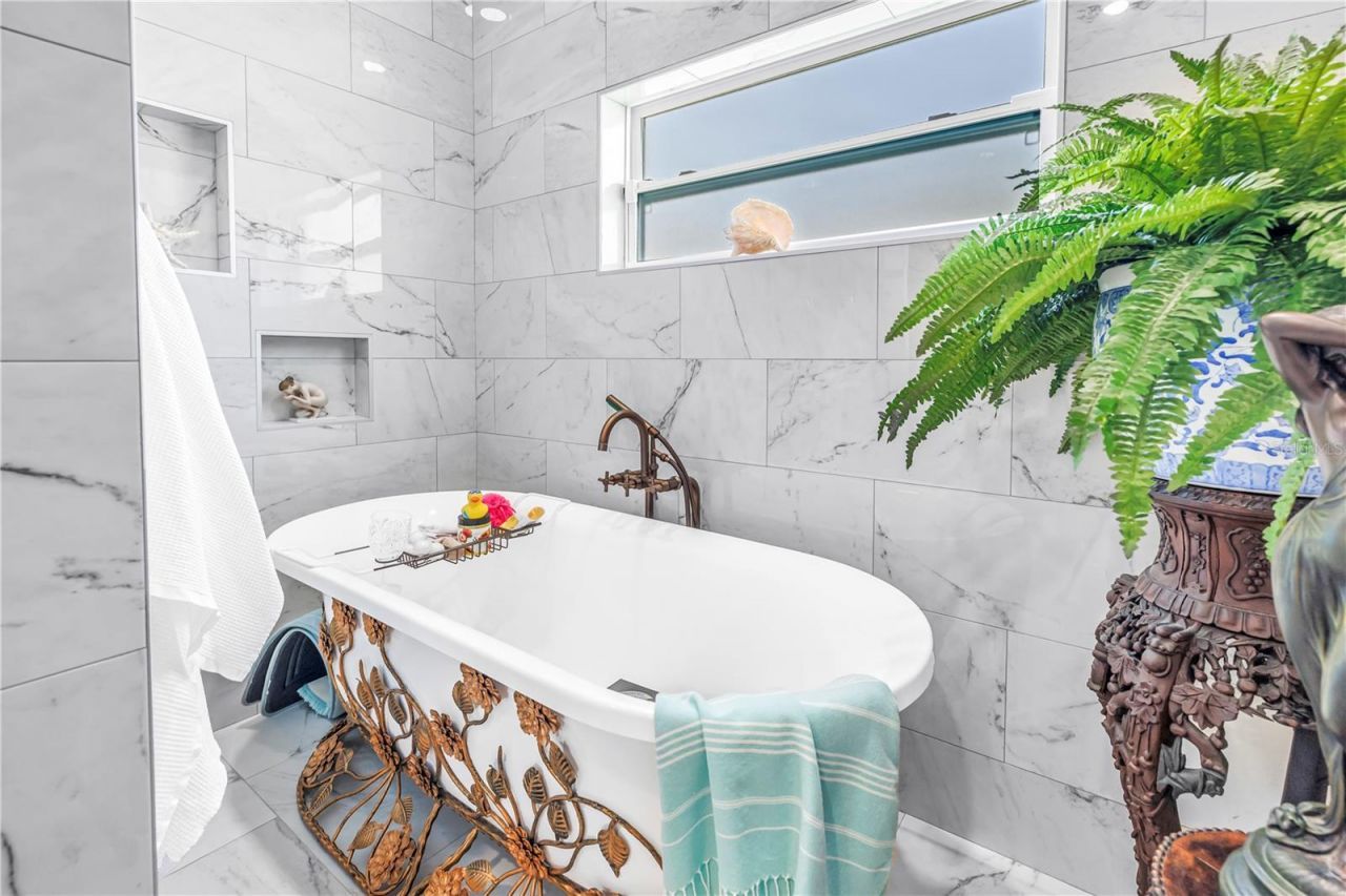 6113 45th Street W, Bradenton, FL 34210 Photo