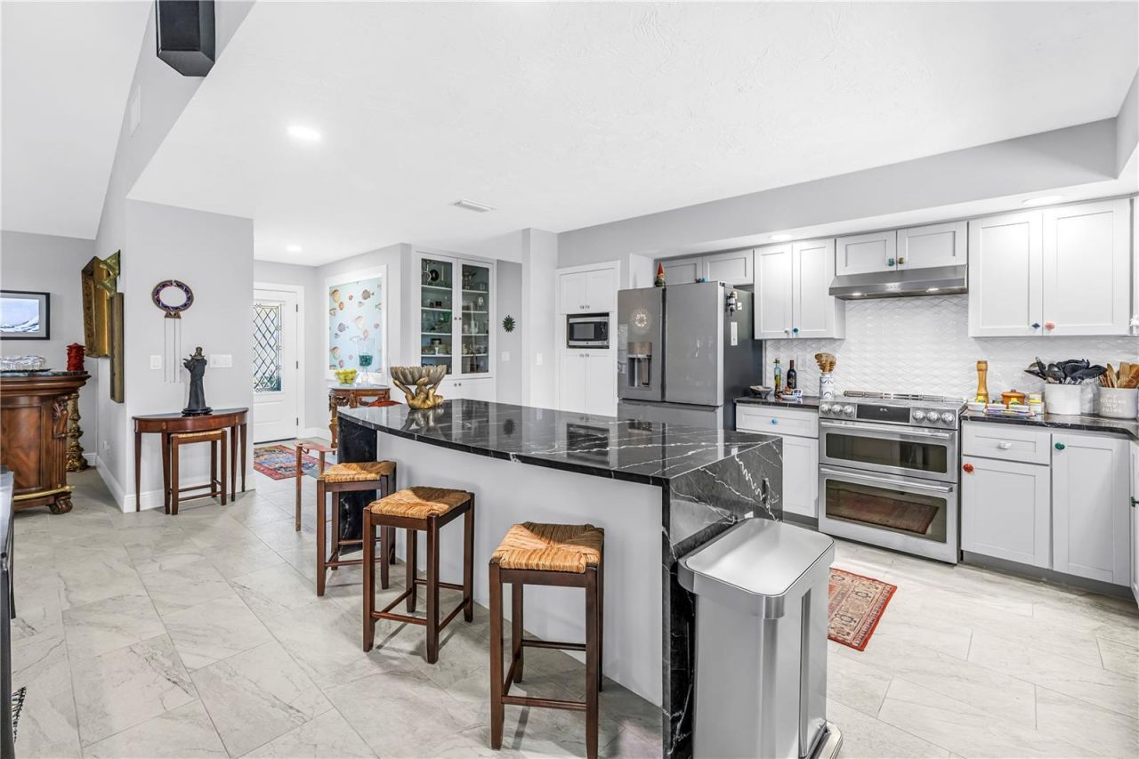 6113 45th Street W, Bradenton, FL 34210 Photo