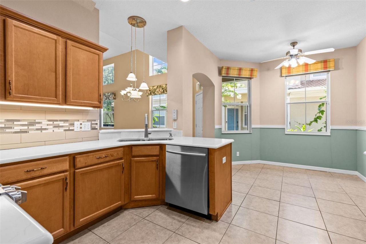 3350 Covered Bridge Drive W, Dunedin, FL 34698 Photo