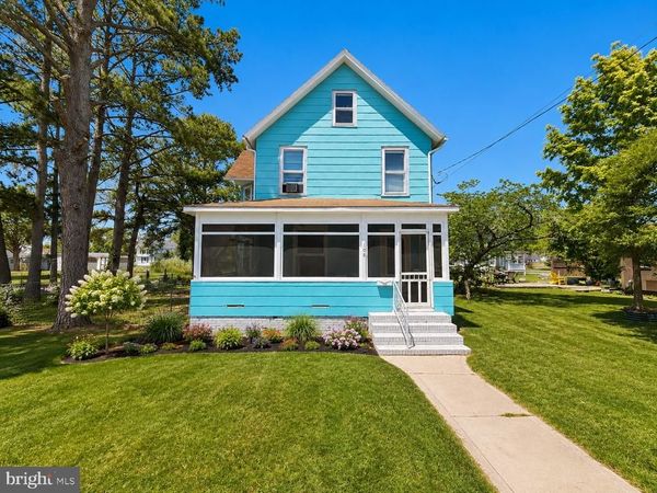 108 W CHESAPEAKE AVENUE , CRISFIELD, MD 21817