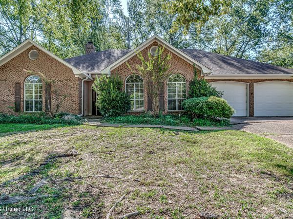 204 Woodrun Drive, Ridgeland, MS 39157