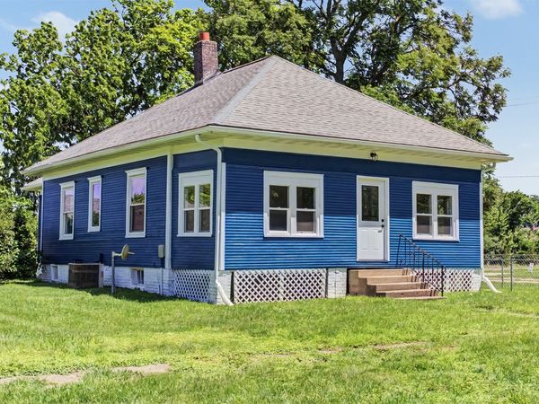 803 W 9th Street , Boone, IA 50036