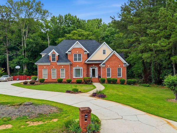 1107 Brookfield Drive SE, Conyers, GA 30013