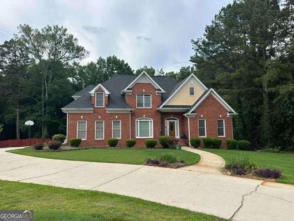 1107 Brookfield Drive SE, Conyers, GA 30013