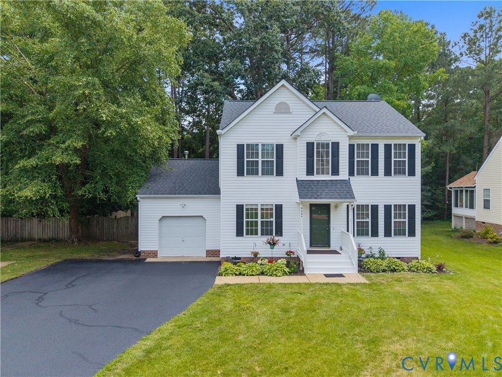 9404 Willow Ridge Drive, Glen Allen, VA 23060 Main Photo