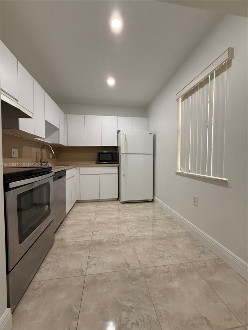 8261 SW 128th St , Unit 205, Pinecrest, FL 33156 Photo