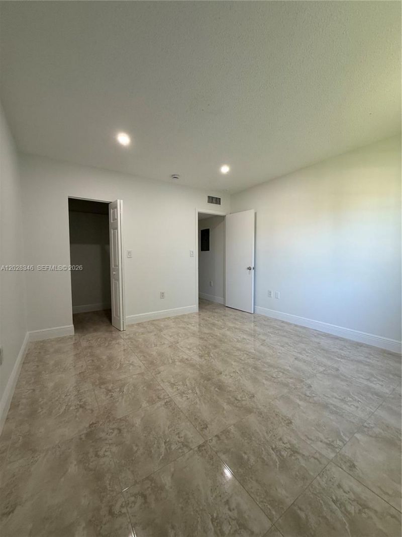8261 SW 128th St , Unit 205, Pinecrest, FL 33156 Photo