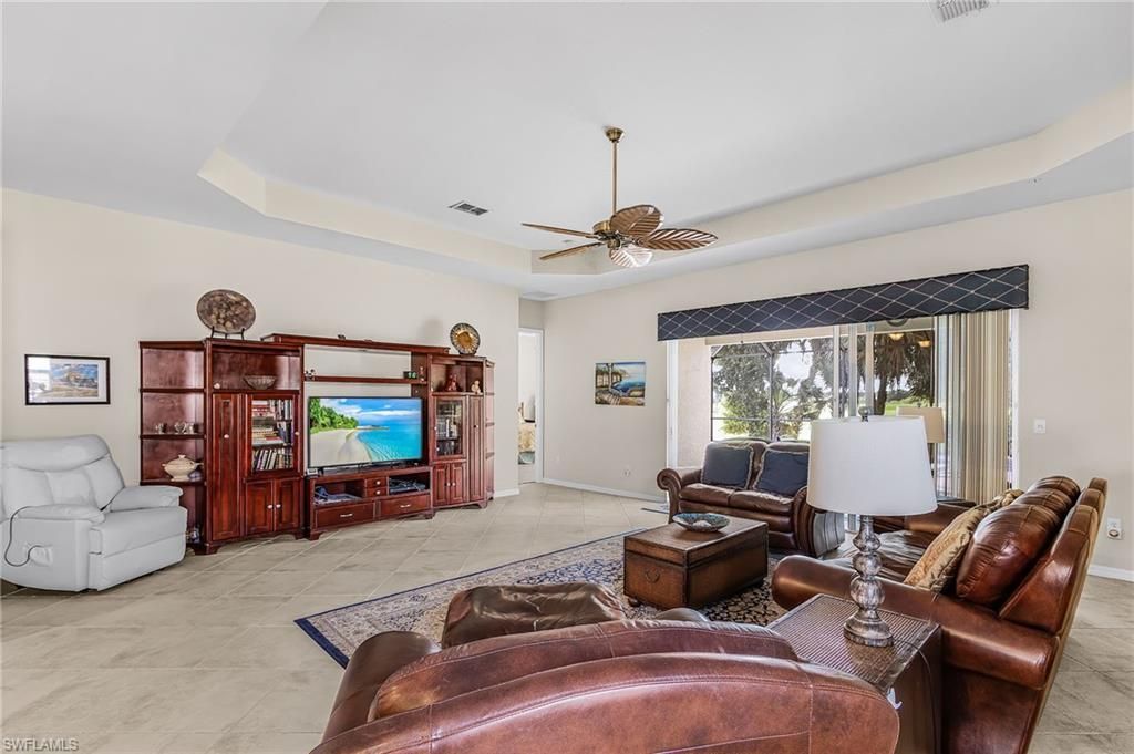 9132 Leatherwood Loop, Lehigh Acres, FL 33936 Photo