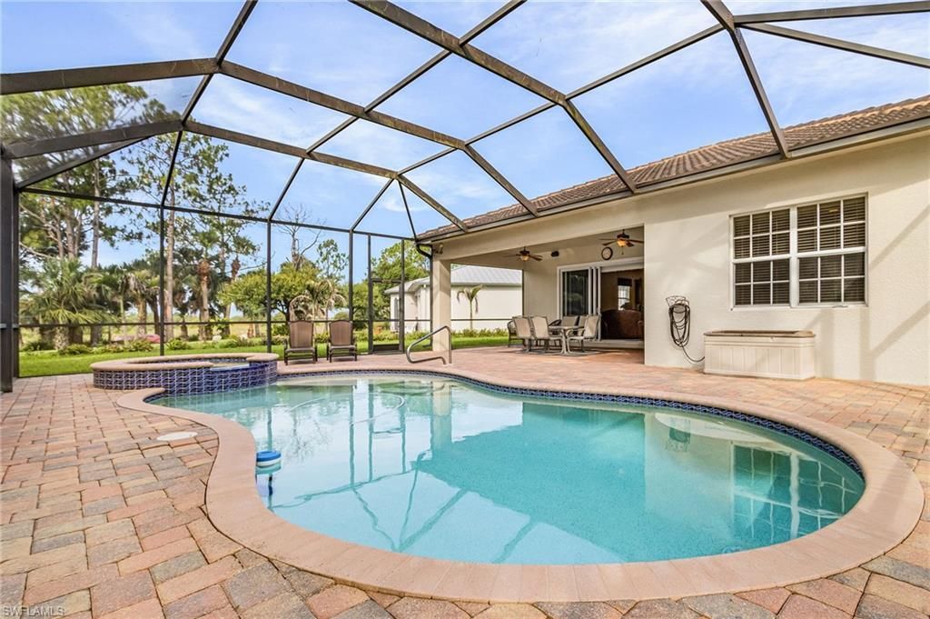 9132 Leatherwood Loop, Lehigh Acres, FL 33936 Photo