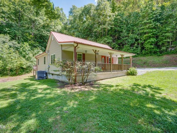 204 Thomas Road, Rogersville, TN 37857
