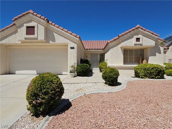 2525 Palmridge Drive , Las Vegas, NV 89134