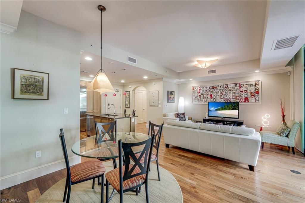 9123 Strada Pl , Unit 7201, Naples, FL 34108 Photo