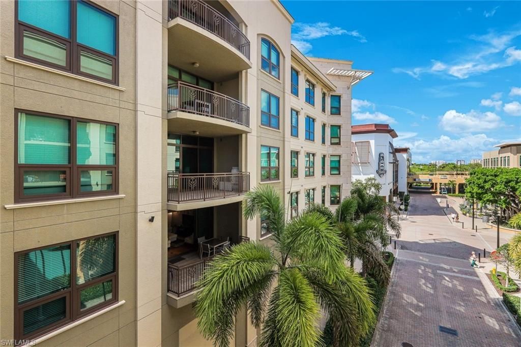 9123 Strada Pl , Unit 7201, Naples, FL 34108 Photo